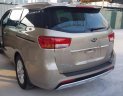 Kia Rondo CRDi 2.2AT 2016 - Bán ô tô Kia Rondo CRDi 2.2AT đời 2016, màu vàng