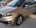 Kia Rondo CRDi 2.2AT 2016 - Bán ô tô Kia Rondo CRDi 2.2AT đời 2016, màu vàng