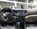 Hyundai Tucson 2018 - Bán ô tô Hyundai Tucson sản xuất 2018, màu trắng, 838 triệu