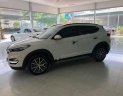 Hyundai Tucson 2.0 ATH 2016 - Bán Hyundai Tucson 2.0 ATH năm sản xuất 2016, màu trắng, nhập khẩu, 888 triệu