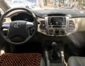 Toyota Innova 2015 - Cần bán lại xe Toyota Innova năm 2015, màu bạc, giá tốt