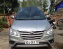 Toyota Innova 2015 - Cần bán gấp Toyota Innova sản xuất 2015, màu bạc chính chủ giá tốt