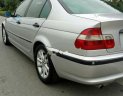 BMW 3 Series 318i AT 2004 - Cần bán lại xe BMW 3 Series 318i AT năm sản xuất 2004, màu bạc 