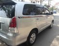 Toyota Innova G 2010 - Bán ô tô Toyota Innova G năm sản xuất 2010, màu bạc 