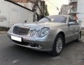 Mercedes-Benz E class E200 2004 - Bán Mercedes E200 năm sản xuất 2004, màu bạc 