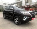 Toyota Fortuner V 2017 - Toyota Cầu Diễn bán xe Toyota Fortuner V đời 2017, màu đen, xe nhập