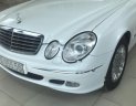 Mercedes-Benz E class E240 2003 - Bán xe Mercedes E240 2003, màu trắng, giá chỉ 290 triệu