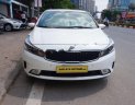 Kia Cerato AT 2017 - Bán ô tô Kia Cerato 2017, màu trắng, giá chỉ 608 triệu