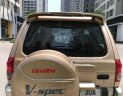 Isuzu Hi lander V-spec Touring 2008 - Cần bán lại xe Isuzu Hi lander V-spec Touring 2008, màu vàng số sàn, giá 305tr