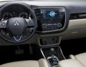 Mitsubishi Stavic 2.4 CVT Premium 2018 - Bán ô tô Mitsubishi Outlander 2.4 CVT Premium sản xuất năm 2018, màu trắng, xe nhập