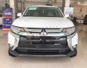 Mitsubishi Stavic 2.4 CVT Premium 2018 - Bán ô tô Mitsubishi Outlander 2.4 CVT Premium sản xuất năm 2018, màu trắng, xe nhập