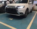 Mitsubishi Outlander 2.0 CVT 2018 - Bán Mitsubishi Outlander 2.0 CVT đời 2018, màu trắng, giá tốt