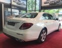 Mercedes-Benz E class E250 2017 - Cần bán xe Mercedes E250 năm sản xuất 2017, màu trắng như mới