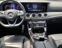 Mercedes-Benz E class E300 AMG 2017 - Bán xe Mercedes E300 AMG đời 2017, màu trắng số tự động
