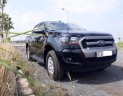 Ford Ranger XLS 2.2L 4x2 AT 2017 - Cần bán Ford Ranger XLS 2.2L 4x2 AT 2017, màu đen, nhập khẩu nguyên chiếc