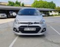 Hyundai Grand i10 1.2 AT 2016 - Bán Hyundai Grand i10 1.2 AT sản xuất năm 2016, màu bạc, xe nhập