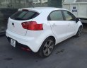 Kia Rio 2012 - Cần bán gấp Kia Rio sản xuất 2012, màu trắng chính chủ giá cạnh tranh