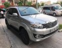 Toyota Fortuner V 4x2AT 2016 - Bán Toyota Fortuner V 4x2AT 2016, màu bạc  