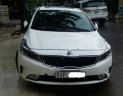 Kia Cerato 1.6 AT 2016 - Cần bán lại xe Kia Cerato 1.6 AT 2016, màu trắng 