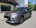 Mitsubishi Outlander 2.4L 2018 - Bán Mitsubishi Outlander 2.4L 2018, màu nâu