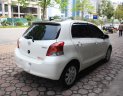 Toyota Yaris 1.3 AT 2009 - Cần bán Toyota Yaris 1.3 AT sản xuất năm 2009, màu trắng, nhập khẩu chính chủ