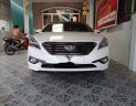 Hyundai Sonata    2015 - Cần bán xe Hyundai Sonata sản xuất năm 2015, màu trắng xe gia đình