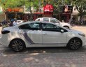 Kia Cerato  1.6AT 2017 - Chính chủ bán xe Kia Cerato 1.6AT đời 2017, màu trắng, 598 triệu
