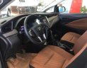 Toyota Innova 2.0E 2018 - Bán xe Toyota Innova 2.0E sản xuất 2018, màu xám
