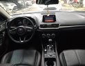 Mazda 3 Facelift 2017 - Cần bán Mazda 3 Facelift đăng ký 2018, màu trắng