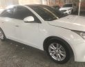 Chevrolet Cruze LT 2017 - Cần bán xe Chevrolet Cruze LT đời 2017, màu trắng