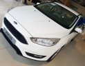 Ford Focus trend 2018 - Bán xe Ford Focus trend sản xuất 2018, màu trắng giá cạnh tranh