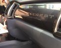 Ford Everest 2.2L 4x2 Titanium AT 2017 - Bán Ford Everest 2.2L 4x2 Titanium model 2018 siêu lướt