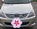 Toyota Innova G 2011 - Cần bán xe Toyota Innova G năm sản xuất 2011, màu bạc số sàn