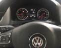 Volkswagen Tiguan 2.0 turbo 2016 - Bán xe lướt công ty, Volkswagen Tiguan đời 2016 màu trắng, giá 1 tỷ 200 triệu, xe nhập