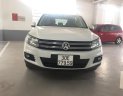 Volkswagen Tiguan 2.0 turbo 2016 - Bán xe lướt công ty, Volkswagen Tiguan đời 2016 màu trắng, giá 1 tỷ 200 triệu, xe nhập