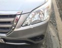 Toyota Innova 2013 - Cần bán gấp Toyota Innova năm sản xuất 2013, màu bạc