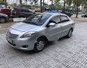 Toyota Vios  1.5MT   2010 - Bán xe Toyota Vios 1.5MT đời 2010, màu bạc chính chủ, 275 triệu