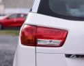 Kia Sedona 2018 - Cần bán lại xe Kia Sedona năm sản xuất 2018, màu trắng, giá tốt