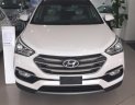 Hyundai Santa Fe 2.4L 4WD 2018 - Cần bán xe Hyundai Santa Fe 2.4L 4WD 2018, màu trắng
