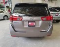 Toyota Innova 2017 - Bán Toyota Innova năm sản xuất 2017, màu bạc, giá tốt