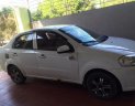 Chevrolet Aveo 2012 - Bán Chevrolet Aveo đời 2012, màu trắng xe gia đình