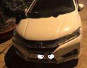 Honda City 2016 - Cần bán lại xe Honda City năm 2016, màu trắng số tự động