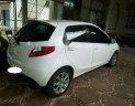 Mazda 2 2015 - Cần bán Mazda 2 sản xuất 2015, màu trắng, giá tốt