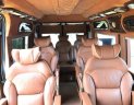 Ford Transit Limousine 2014 - Cần bán lại xe Ford Transit Limousine năm 2014, màu đen, giá 630tr