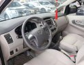 Toyota Innova E 2.0MT 2014 - Cần bán xe Toyota Innova E 2.0MT sản xuất 2014, màu vàng