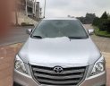 Toyota Innova 2014 - Cần bán gấp Toyota Innova sản xuất năm 2014, màu bạc chính chủ