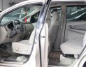 Toyota Innova E 2.0MT 2014 - Cần bán xe Toyota Innova E 2.0MT sản xuất 2014, màu vàng