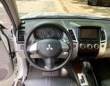 Mitsubishi Pajero Sport 2015 - Cần bán xe Mitsubishi Pajero Sport năm sản xuất 2015, màu trắng