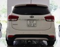 Kia Rondo 2.0 GATH 2017 - Bán xe Kia Rondo 2.0 GATH sản xuất năm 2017, màu trắng
