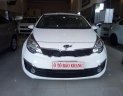 Kia Rio 1.4 AT 2015 - Cần bán gấp Kia Rio 1.4 AT năm 2015, màu trắng, nhập khẩu Hàn Quốc  